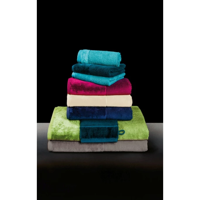Aktion ? Möve Bamboo Luxe Waschhandschuh Uni - 15x20 Cm - Berry ? 3 Aktion ? Möve Bamboo Luxe Waschhandschuh Uni - 15x20 Cm - Berry ? – Bild 3